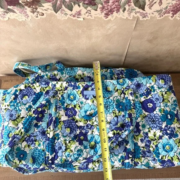 Vera Bradley Large Duffel Bag in Blueberry Blooms - Picture 4 of 7